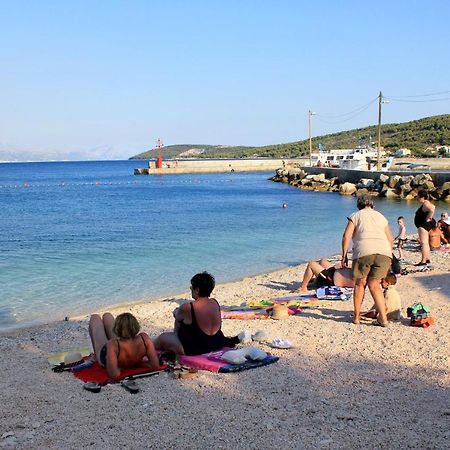 Apartments By The Sea Slatine, Ciovo - 1128 Εξωτερικό φωτογραφία