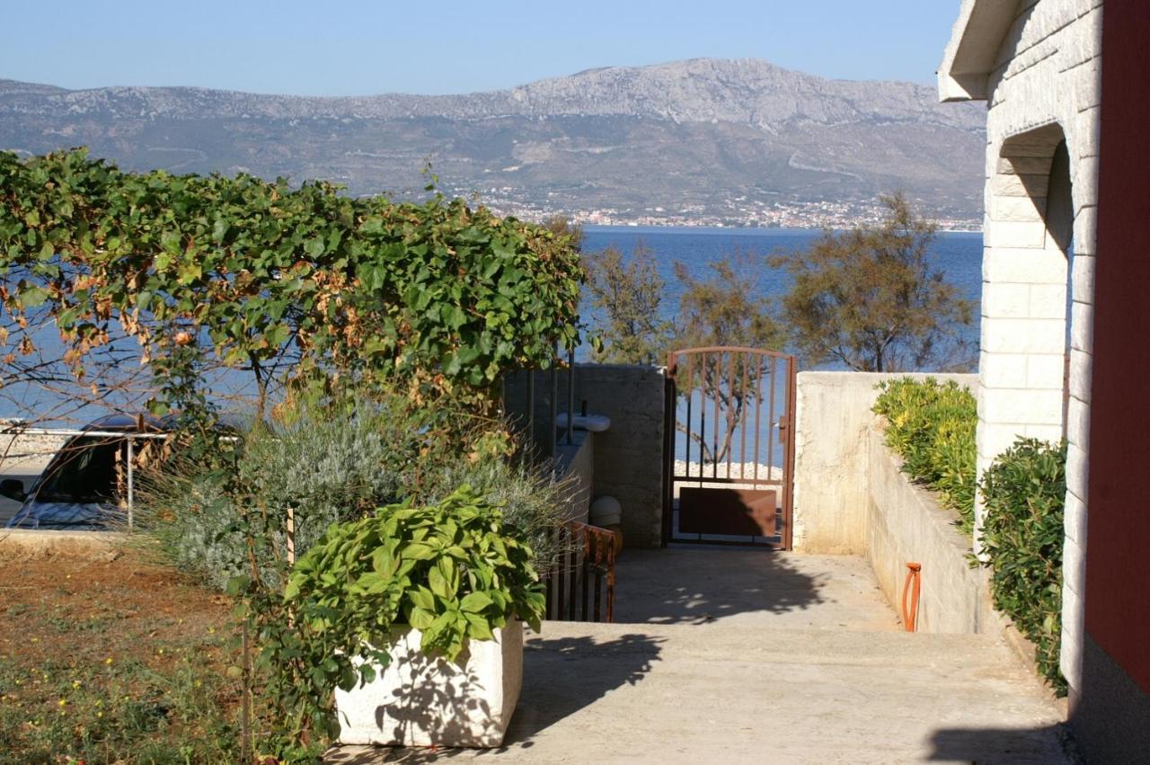 Apartments By The Sea Slatine, Ciovo - 1128 Εξωτερικό φωτογραφία